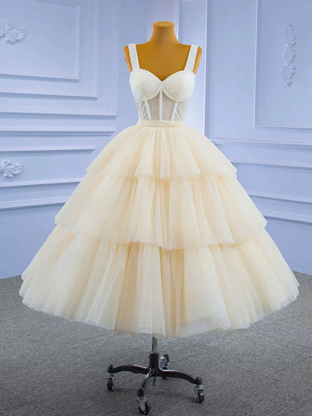 Champagne Tea Length Tulle Beaded Party Dress Charming A-line Evening Graduation Dress