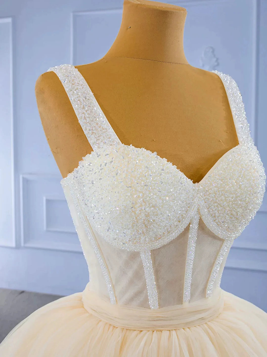 Champagne Tea Length Tulle Beaded Party Dress Charming A-line Evening Graduation Dress