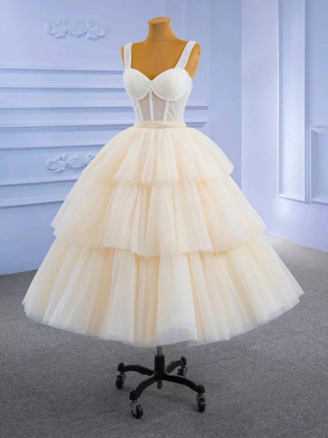 Champagne Tea Length Tulle Beaded Party Dress Charming A-line Evening Graduation Dress