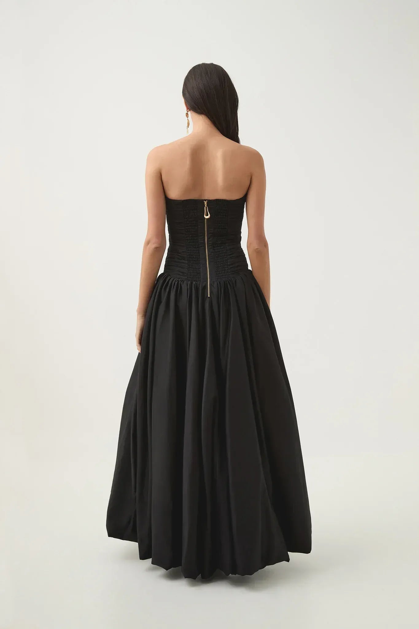 Dramatic Ballgown Strapless Ruched Black Maxi Prom Dress for Women ready to ship